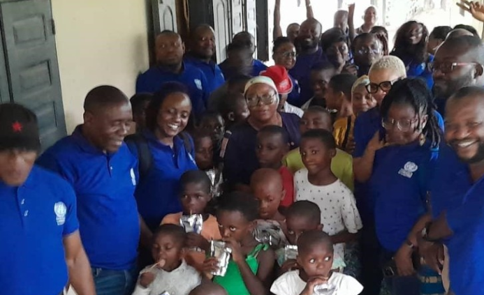 Visite à l’orphelinat Don Bosco